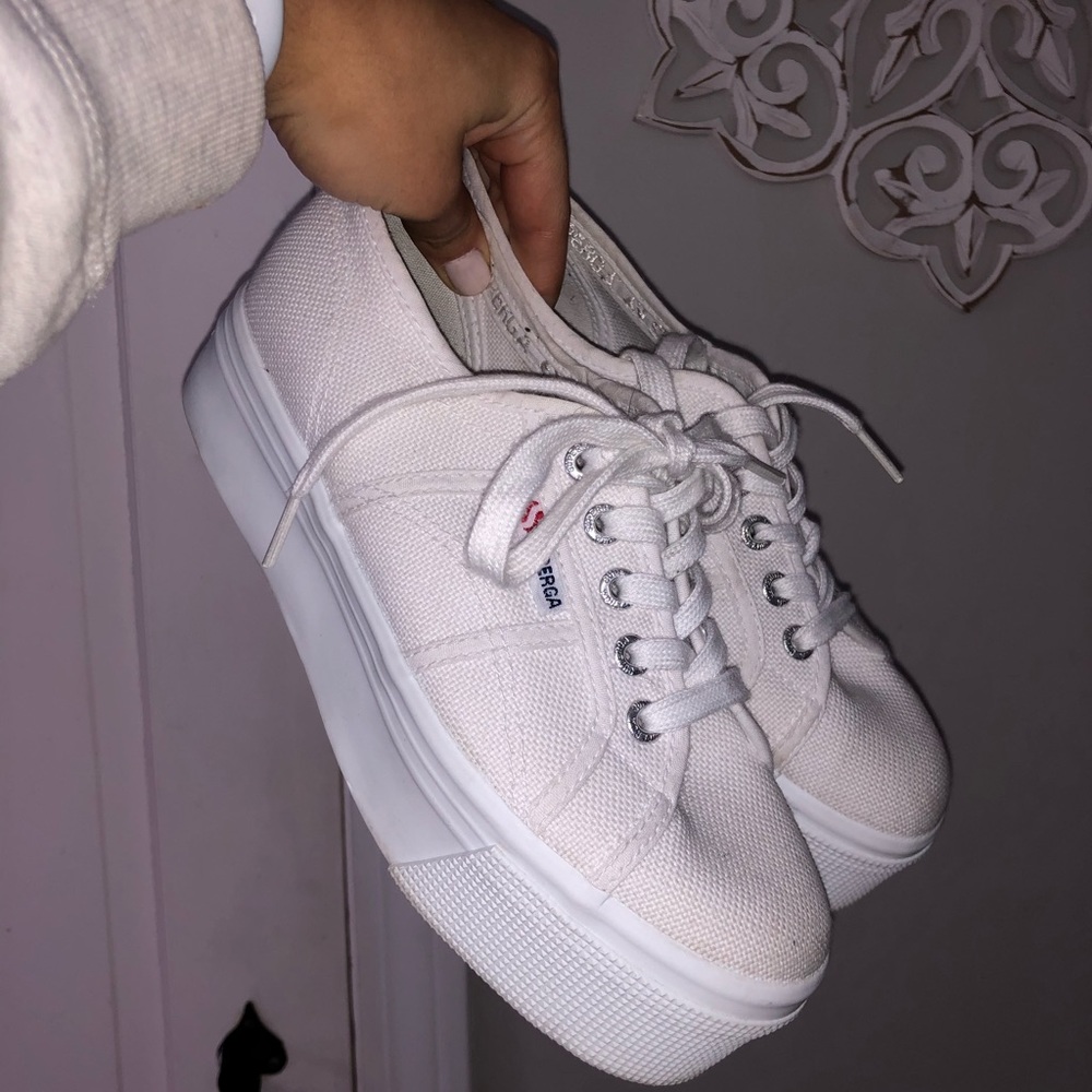 Superga size 6